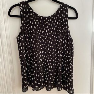 Banana Republic Pleated Sleeveless Blouse
